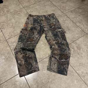 camo hunting cargo pants, men's 30-31